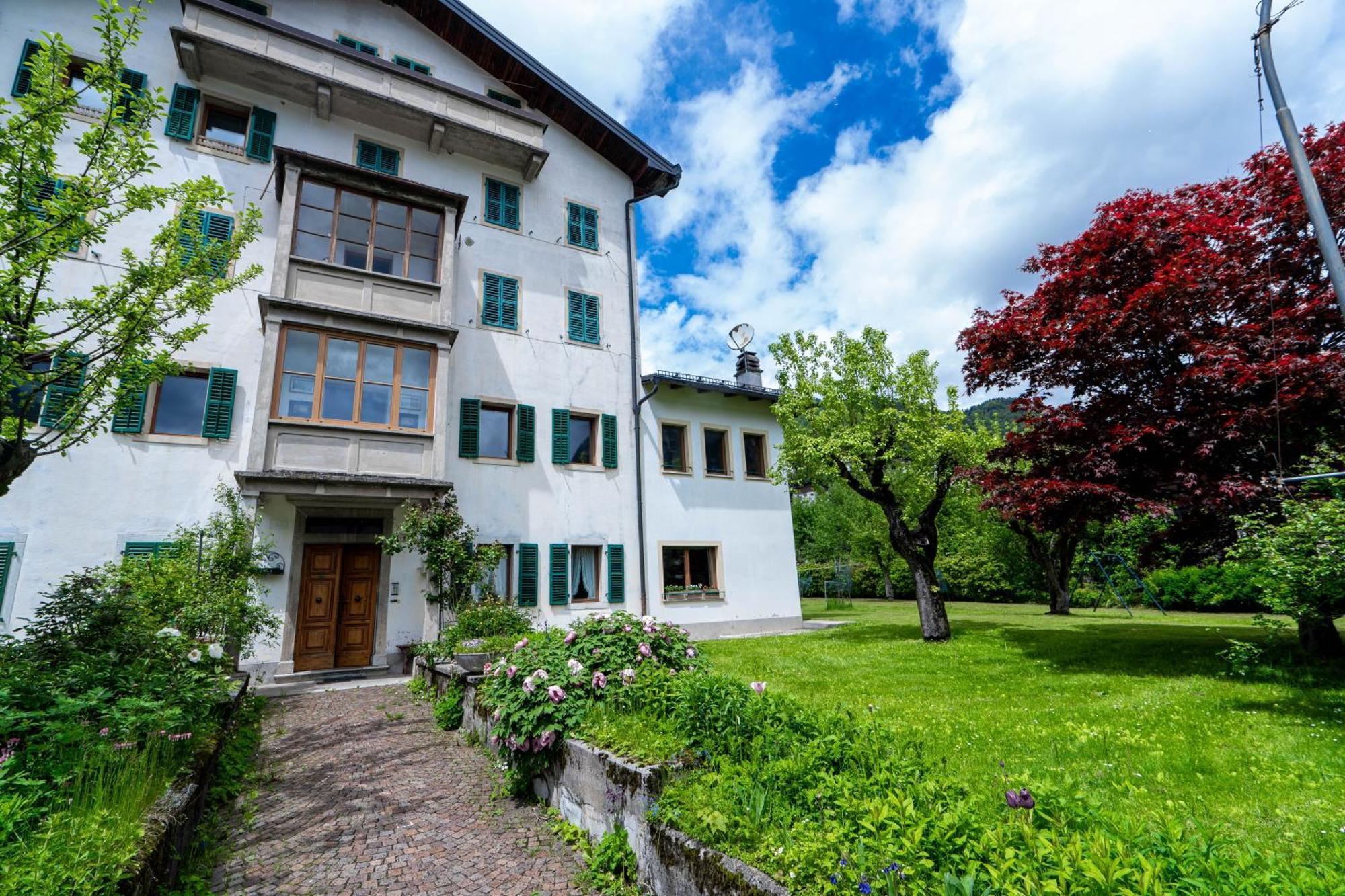 Sulle Dolomiti A Casa Della Scrittrice Apartment Forno di Zoldo Exterior photo